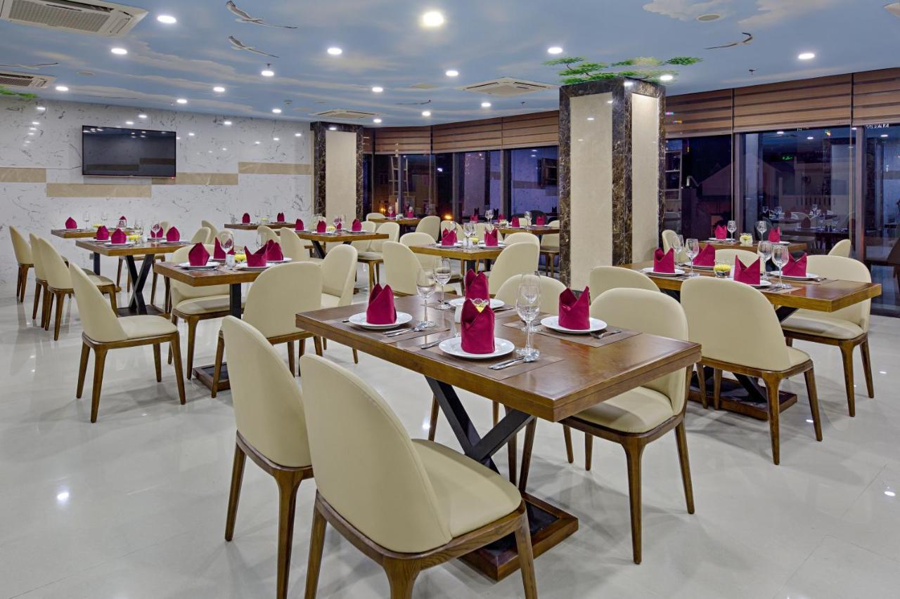 Diamond Beach Hotel Дананг Экстерьер фото