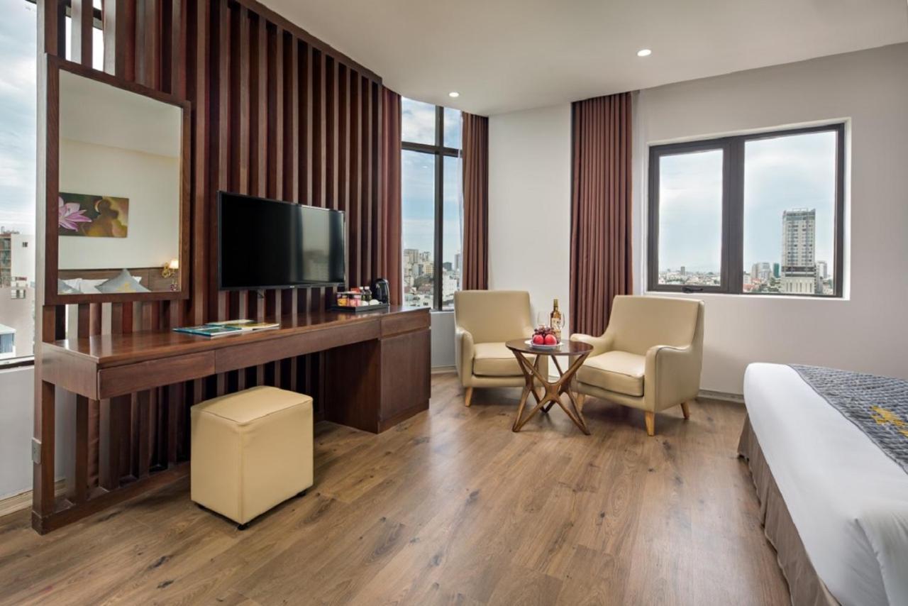 Diamond Beach Hotel Дананг Экстерьер фото