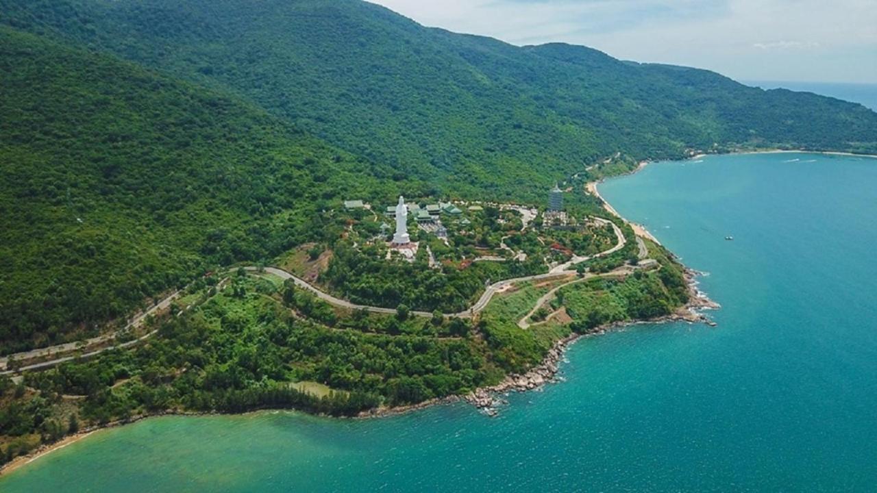 Diamond Beach Hotel Дананг Экстерьер фото