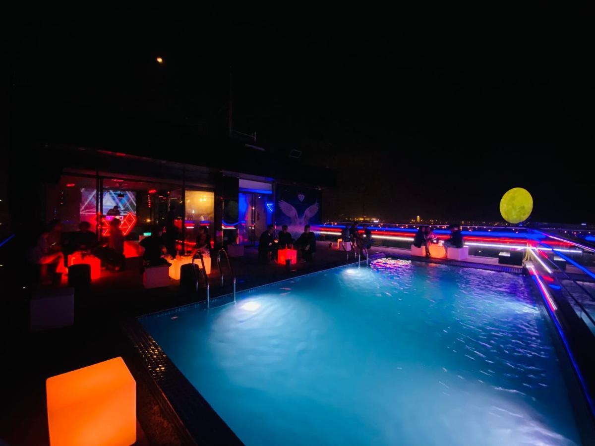 Diamond Beach Hotel Дананг Экстерьер фото